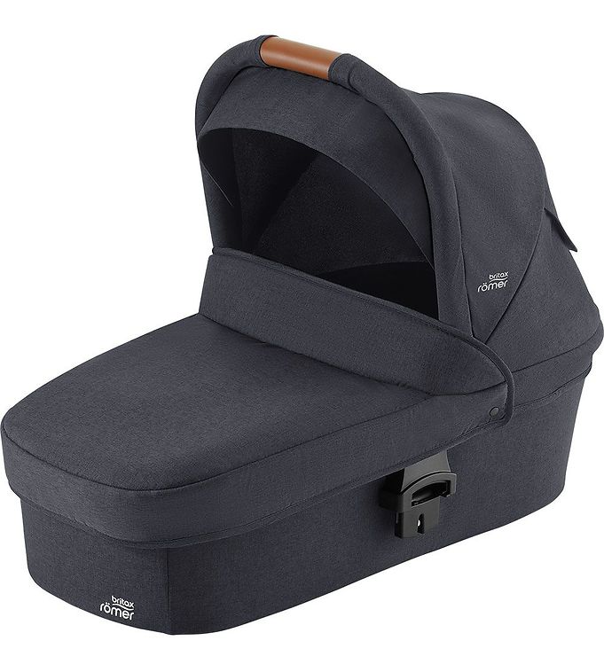 Babylift Strider M Black Shadow fra Britax Römer på tilbud